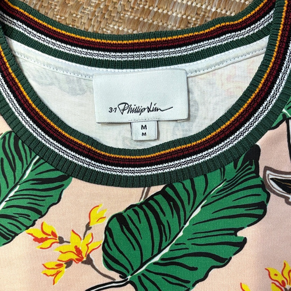 3.1 Phillip Lim Short Sleeve Tee Palm Leaf Tropical Print pink green EUC Medium - Picture 5 of 9